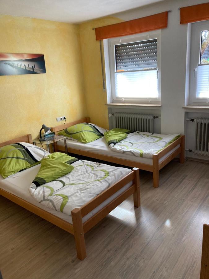 Ferienwohnung Schwarz Sersheim Exterior photo